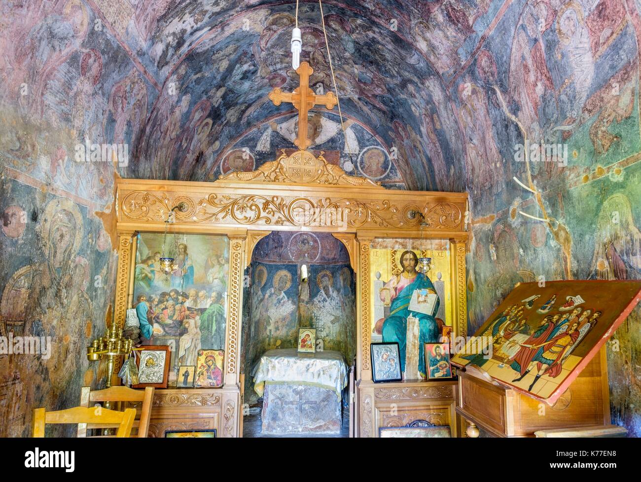 Geece, Crete, Hania district, Alikampos village, Dormition Byzantine church  adorned with murals painted around 1315 by the painter Ioannis Pagomenos  Stock Photo - Alamy