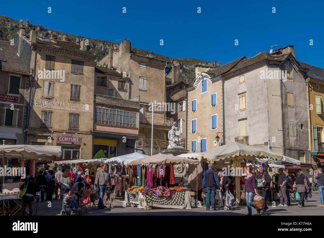 France, Lozere, the Causses and the Cevennes, Mediterranean agro pastoral cultural landscape, listed as World Heritage by UNESCO, Cevennes National Park (Parc National des Cevennes), listed as Biosphere Reserve by UNESCO, Florac market day Stock Photo