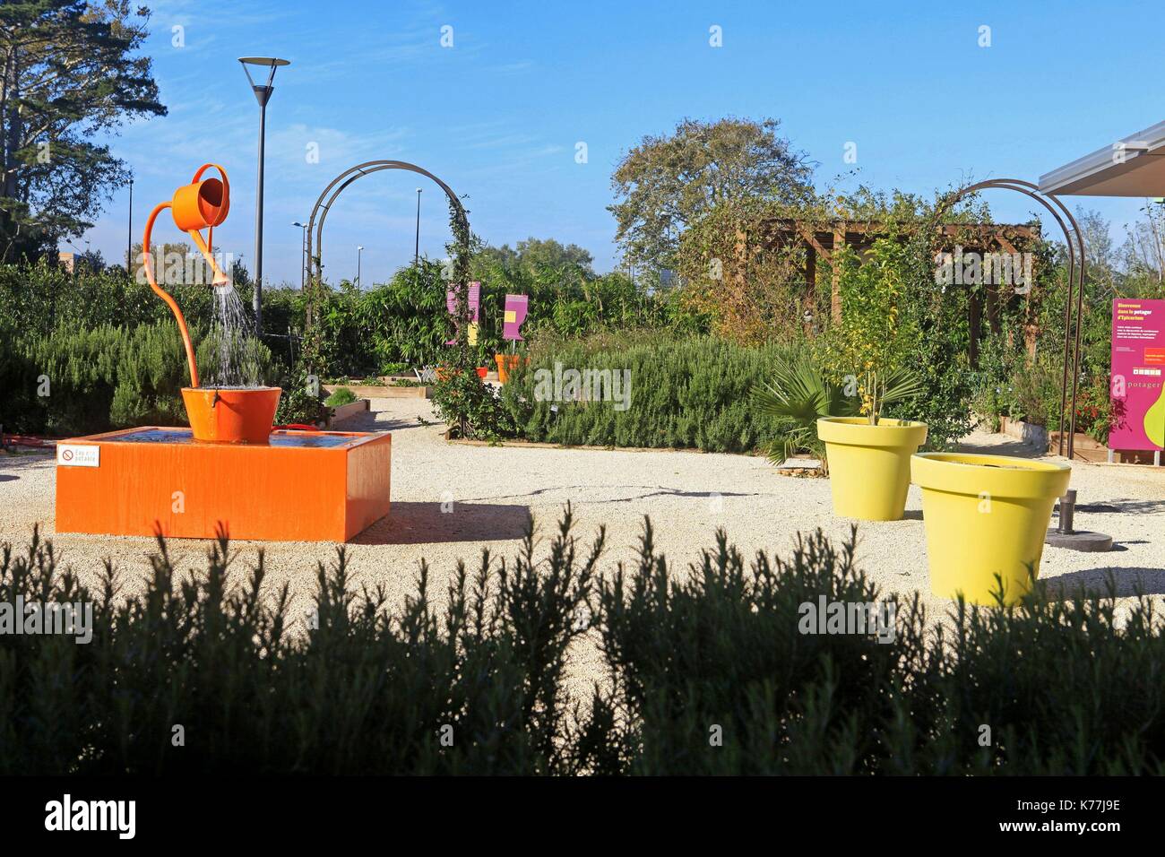 France Vaucluse Avignon Epicurium Living Museum Of Fruits And