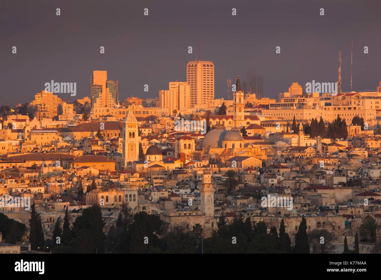 Israel, Jerusalem, elevated view of the Old City, dawn Stock Photo - Alamy