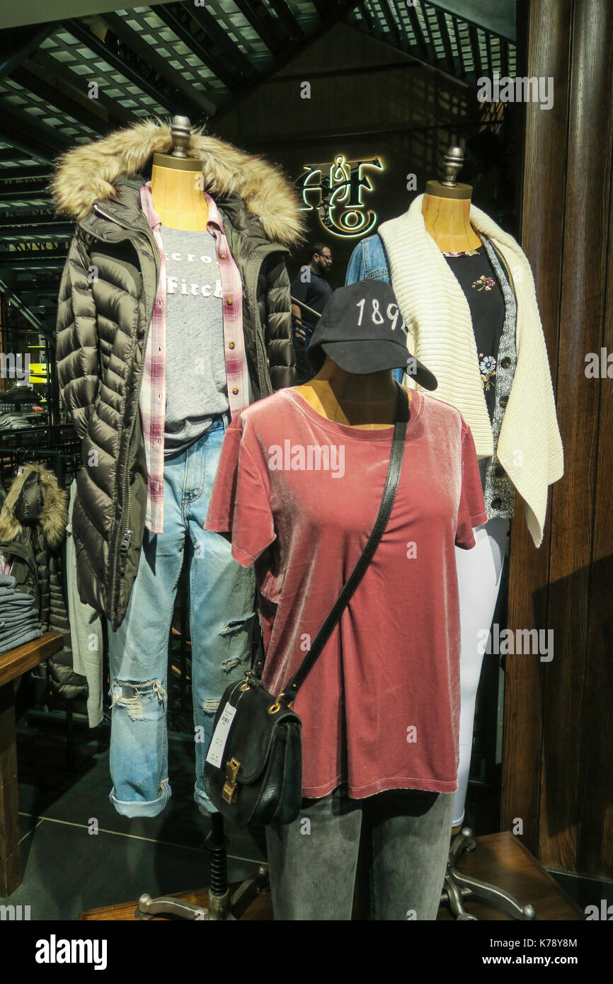 abercrombie mannequin