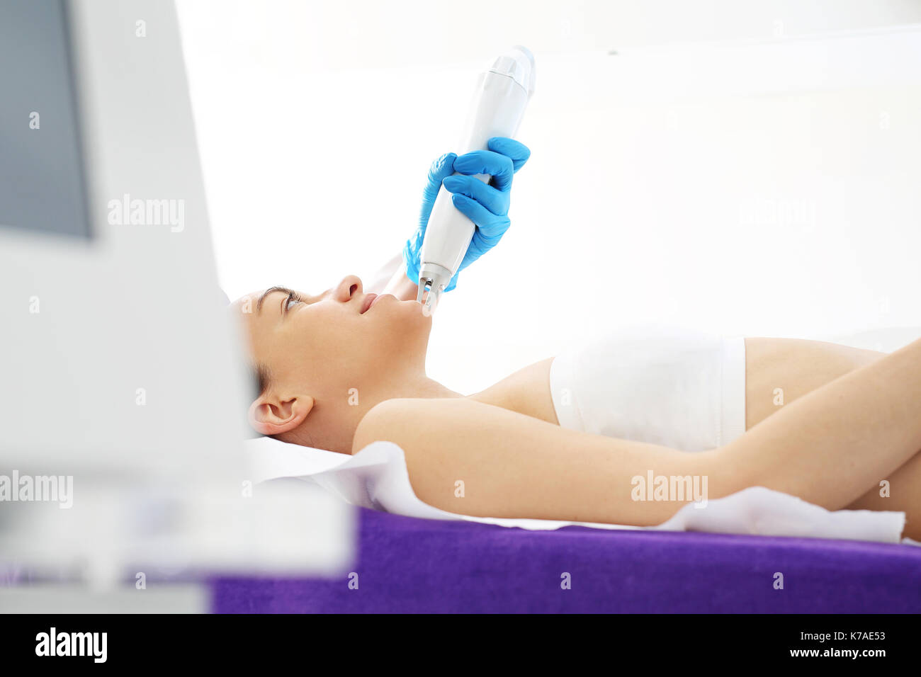 Laser removal of wrinkles.Foot skin rejuvenation Stock Photo Alamy