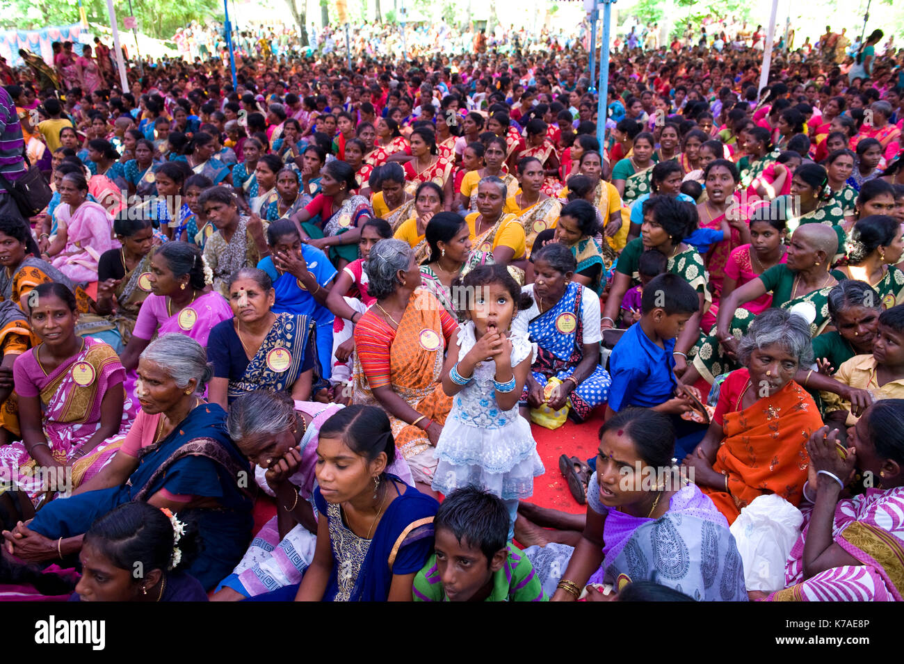 AUROVILLE, INDIA: Auroville Village Action Group. Around 4000 women gathered at the Annual Women's Festival Stock Photo