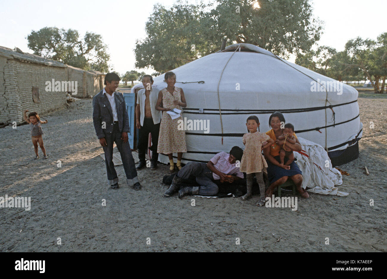 Mongolian family outside their Yurt in Gobi Desert, Gobi-Altai ...