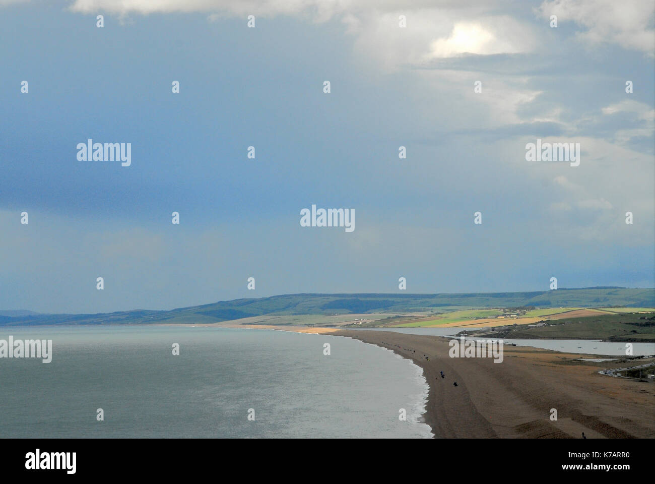 Portland, UK. 15th Sep, 2017. UK Weather. Rain and hail lashes down on