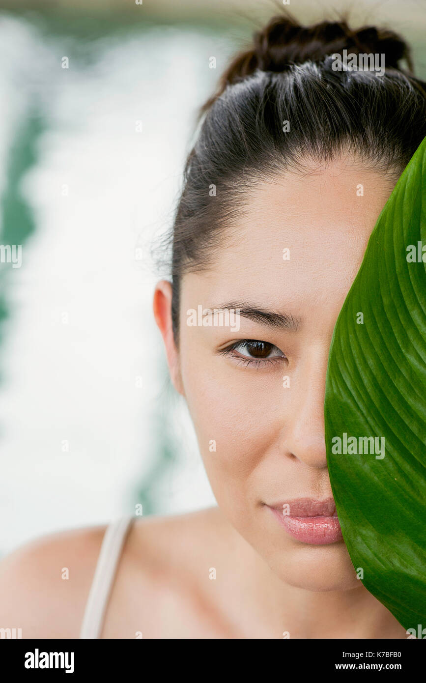 Half face portrait indian woman hi-res stock photography and images - Alamy