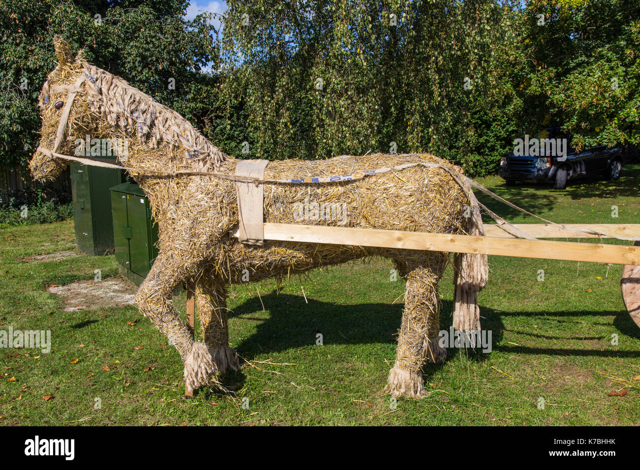 Straw horse hires stock photography and images Alamy