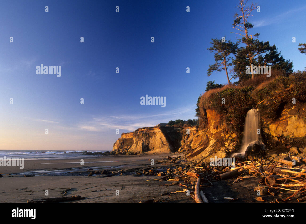 Beach waterfall, Marine Gardens State Park, Oregon Stock Photo Alamy