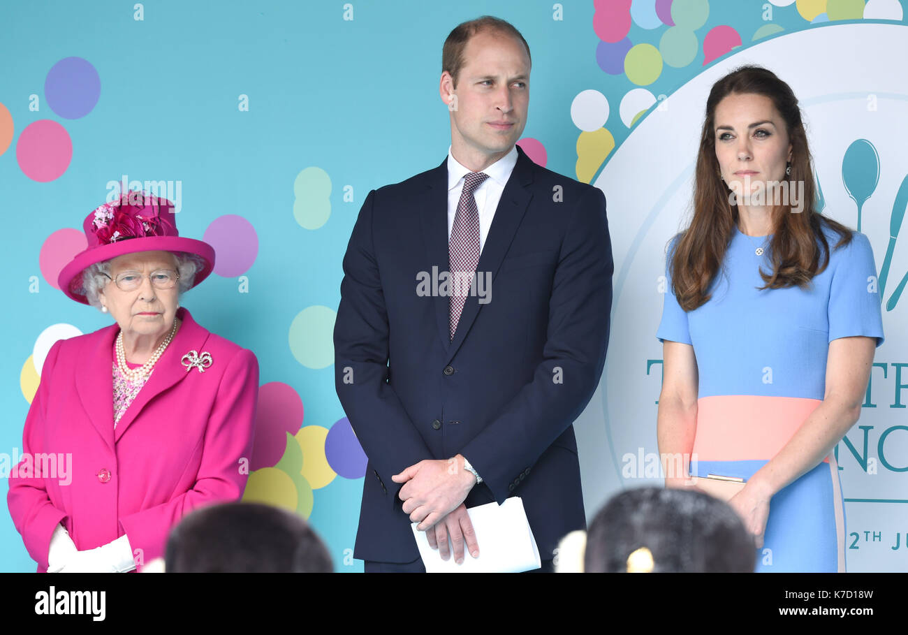 Photo Must Be Credited ©Alpha Press 079965 12/06/2016 Queen Elizabeth II Prince William Duke Of Cambridge Kate Duchess of Cambridge Katherine Catherine Middleton The Patrons Lunch 2016 during celebrations for the Queens 90th Birthday The Mall London Stock Photo
