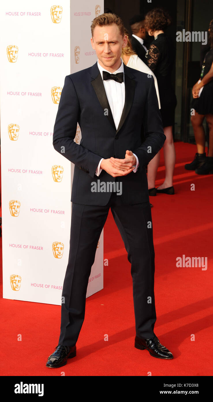 Photo Must Be Credited ©Kate Green/Alpha Press 079965 08/05/2016 Tom Hiddleston at the House of Fraser British Academy Television Bafta Awards Arrivals 2016 held at the Royal Festival Hall in London Stock Photo