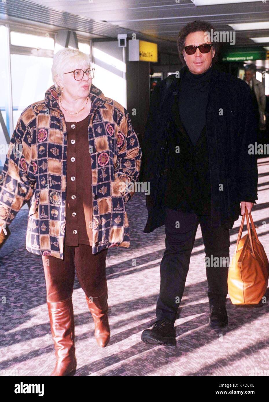 Tom Jones And Wife High Resolution Stock Photography and Images - Alamy