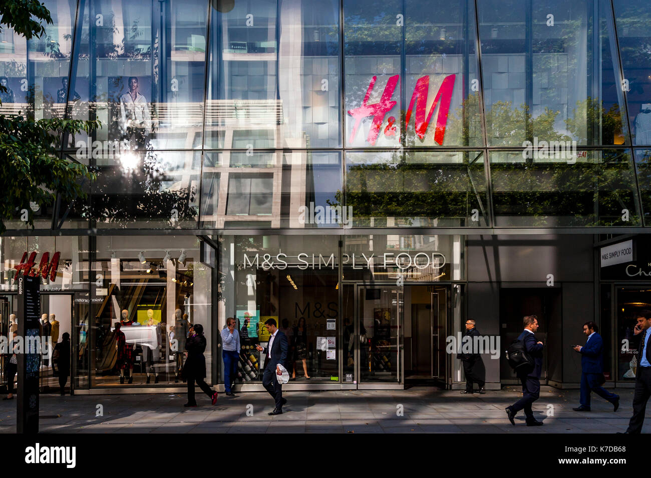 One New Change Shopping Centre, Cheapside, London, UK Stock Photo