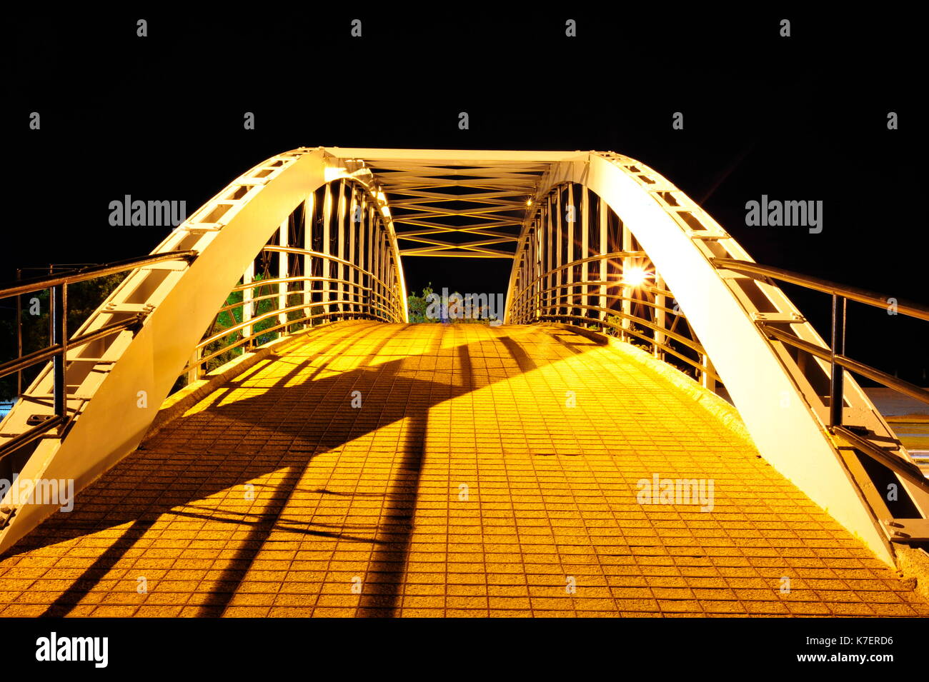 Bridge over Lake Shore Drive, Chicago Stock Photo Alamy