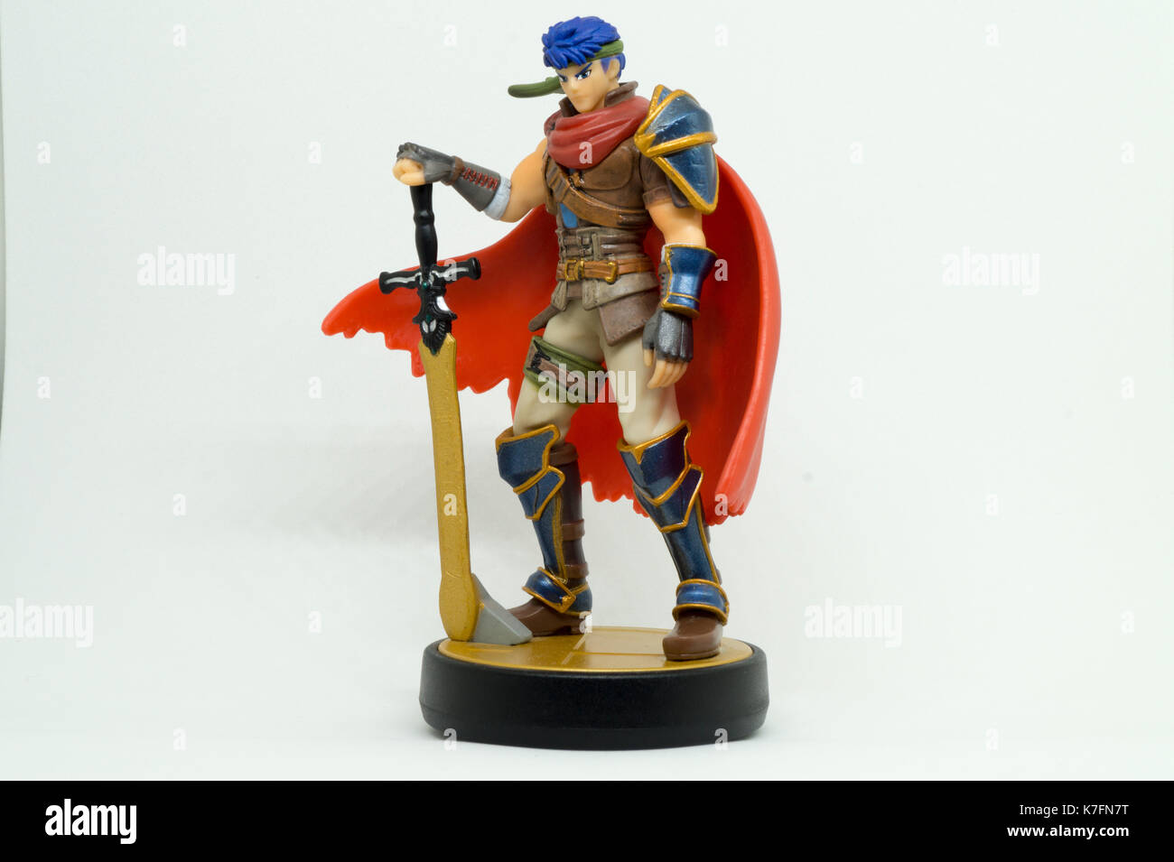 super smash bros ike amiibo