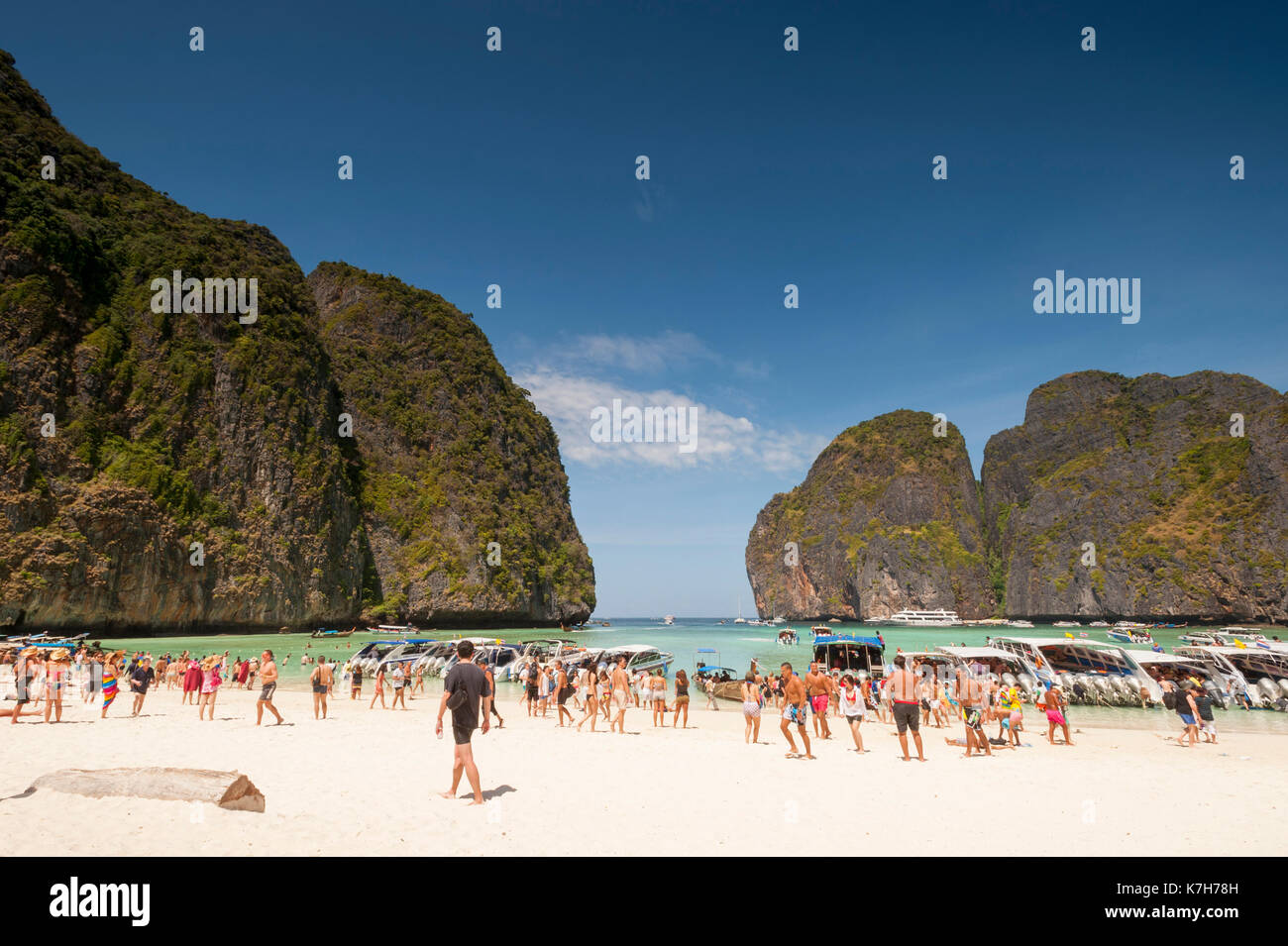 Tourists at Maya Bay, Ko Phi Phi Lee Island, Thailand. Stock Photo