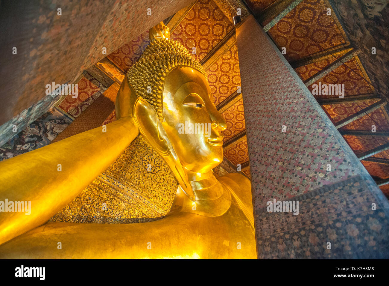 Sleeping Buddha Bangkok Thailand Hi res Stock Photography And Images sleeping-buddha-bangkok-thailand-hi-res-stock-photography-and-images