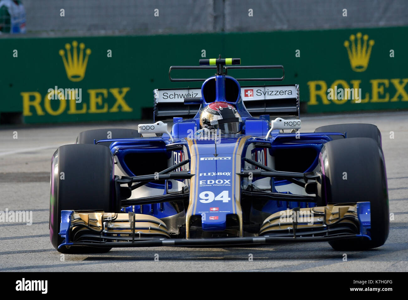 15 09 17 Marina Bay Street Circuit Singapore 17 Formula 1 Singapore Airlines Singapore Grand Prix 15 17 09 17 Im Bild Pascal Wehrlein Ger 94 Sauber F1 Team Photo Cronos Hasan Bratic Stock Photo Alamy