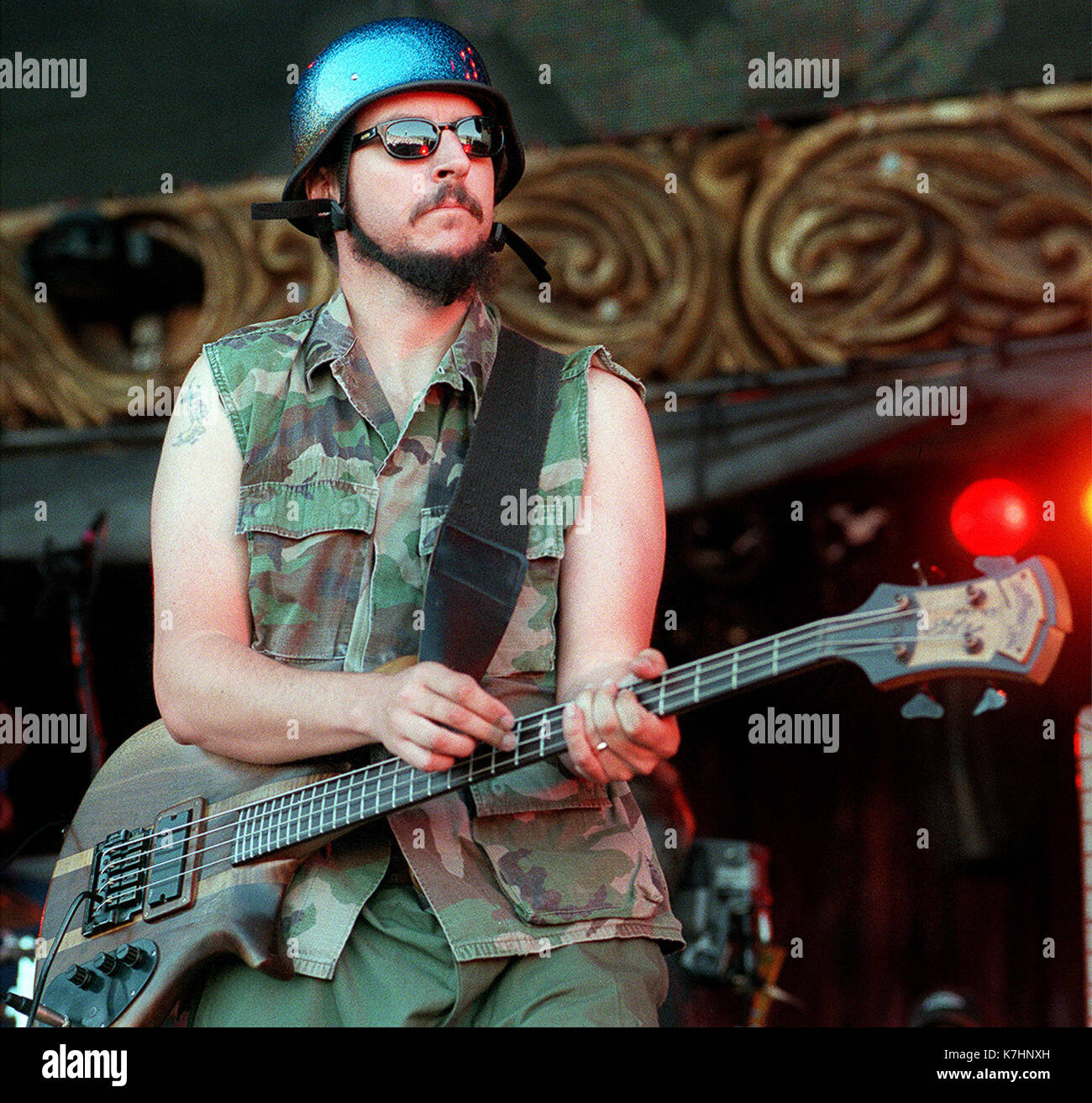 Les Claypool Biography
