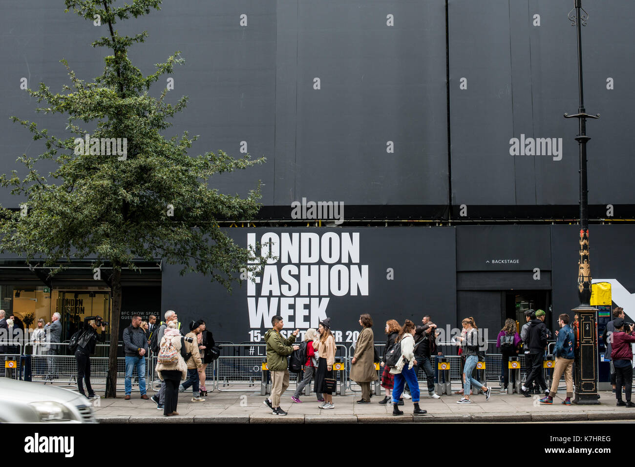London, UK. 16th September, 2017. Outside the the BFC Showspace, the venue of the London Fashion Week. Running over five days, the event sees designers showcase their Autumn/Winter 2018 range in venues across the city. Credit: SOPA Images Limited/Alamy Live News Stock Photo