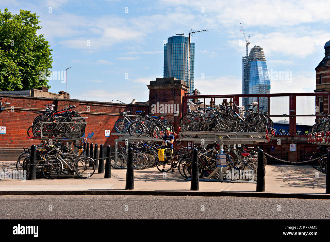 Two tier bike racks hires stock photography and images Alamy
