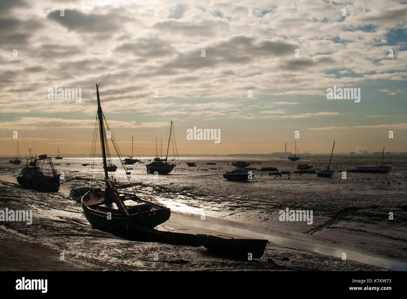 Boats on the mud flats at LeighonSea, Essex, England Stock Photo Alamy