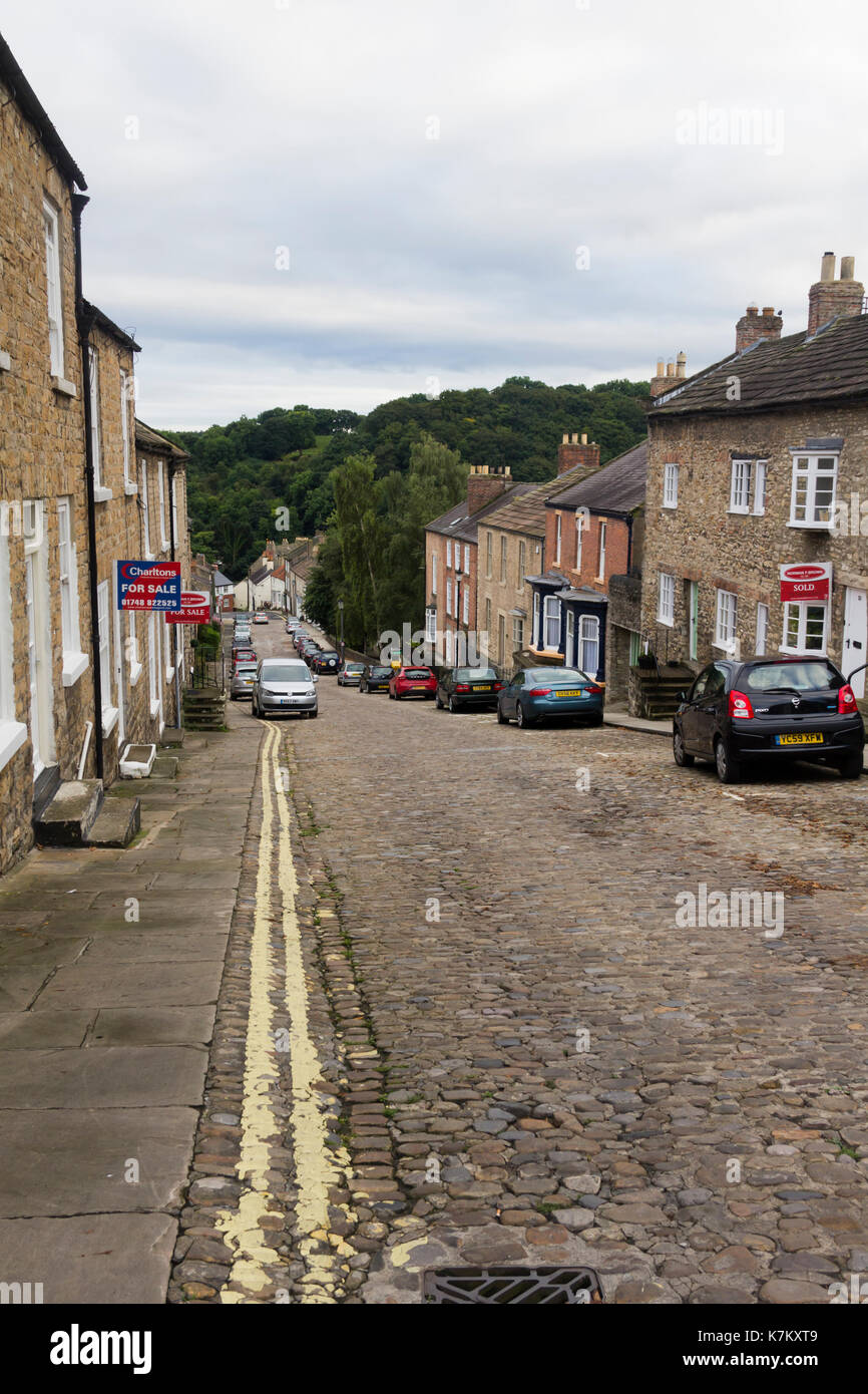 Newbiggin town centre hires stock photography and images Alamy