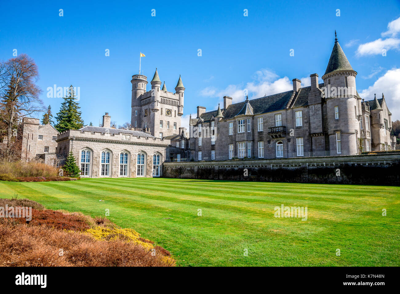Back side of arch hi-res stock photography and images - Alamy