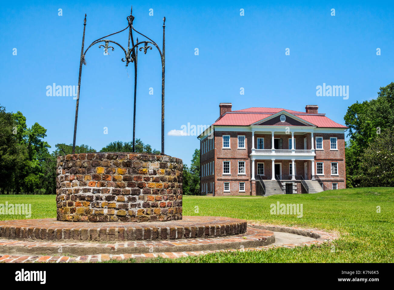 Charleston South Carolina,Drayton Hall,historic plantation,preservation,Palladian architecture,brick water well,SC170514232 Stock Photo