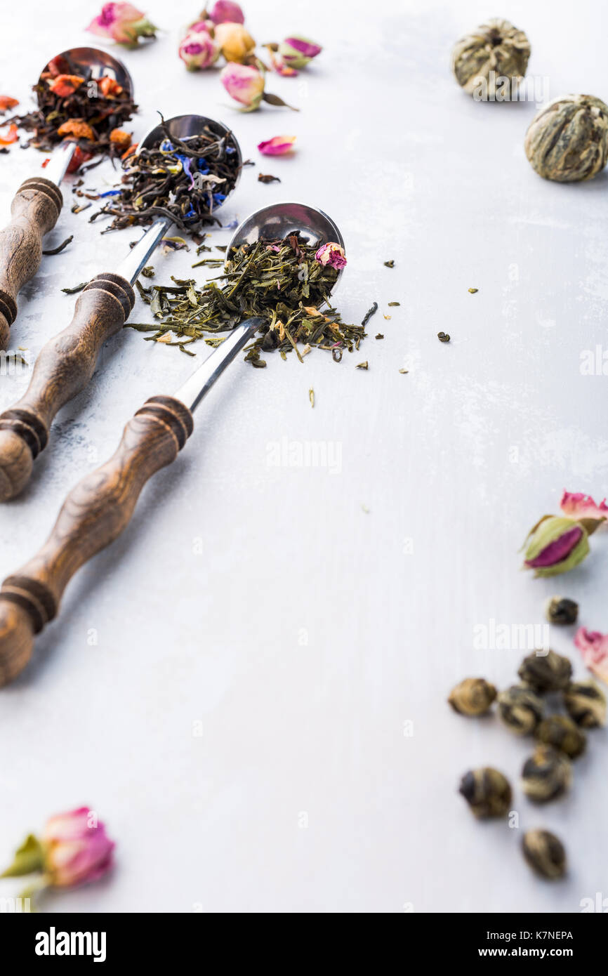 Background with different types of tea leaves Stock Photo Alamy