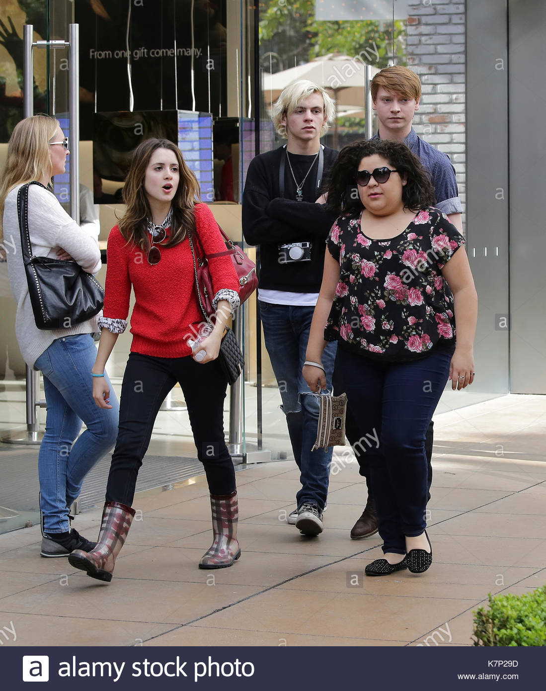 Laura Marano, Ross Lynch, Calum Worthy and Raini Rodriguez ...