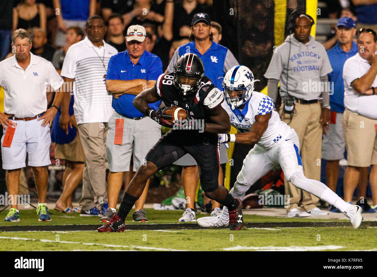 Columbia, SC, USA. 16th Sep, 2017. Bryan Edwards (89) of the South