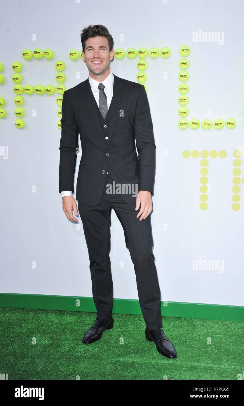 Los Angeles, CA, USA. 16th Sep, 2017. Austin Stowell at arrivals for BATTLE OF THE SEXES Premiere, The Regency Village Theatre, Los Angeles, CA September 16, 2017. Credit: Elizabeth Goodenough/Everett Collection/Alamy Live News Stock Photo