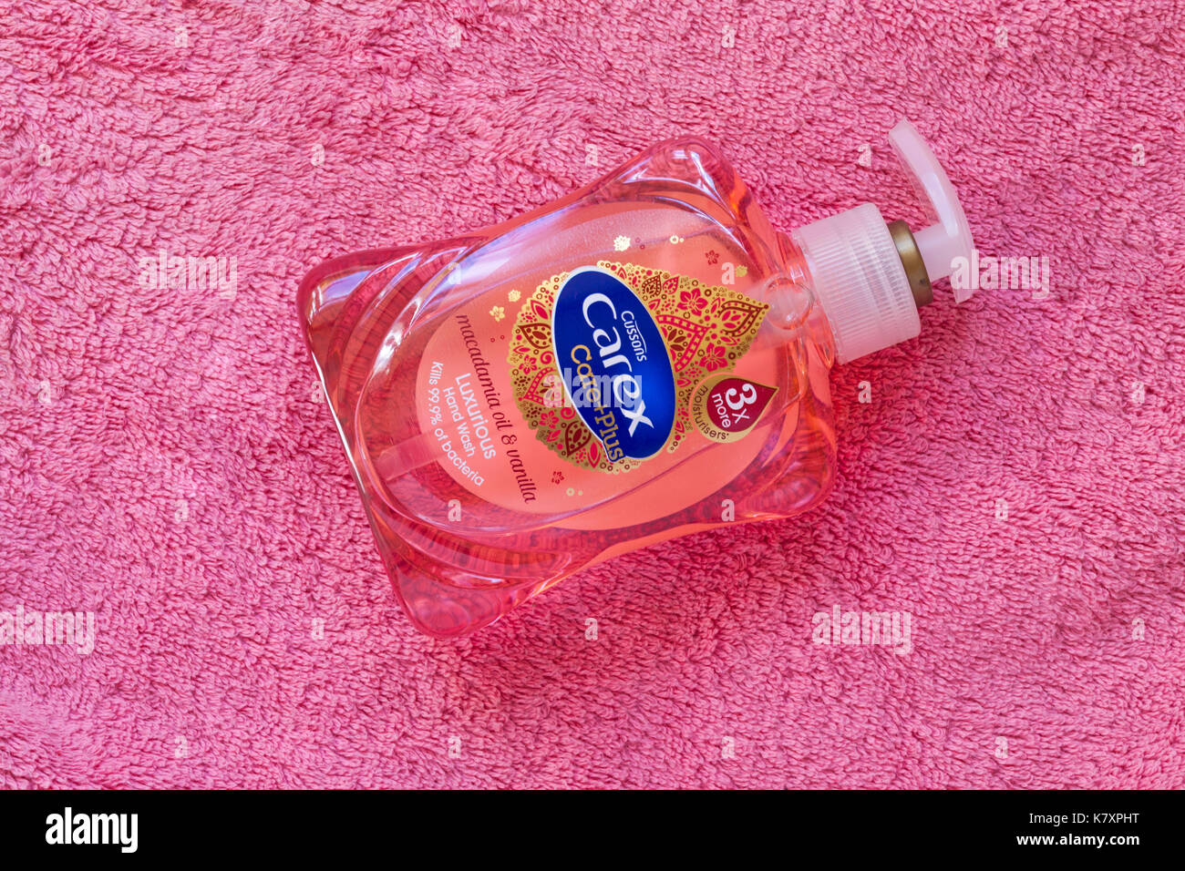 Cussons carex care plus luxurious hand wash High Resolution Stock