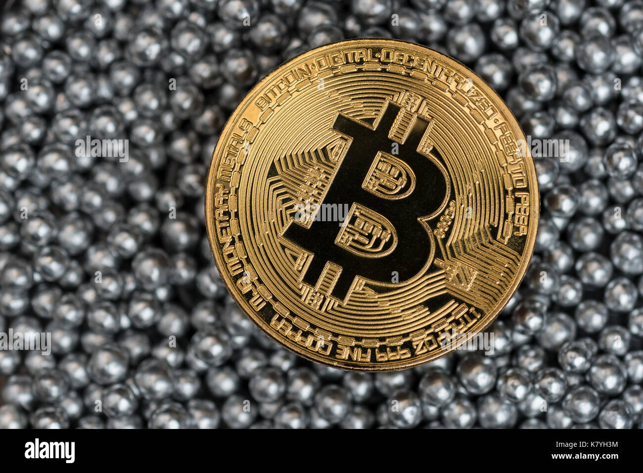 Speculative bitcoin hi-res stock photography and images - Alamy