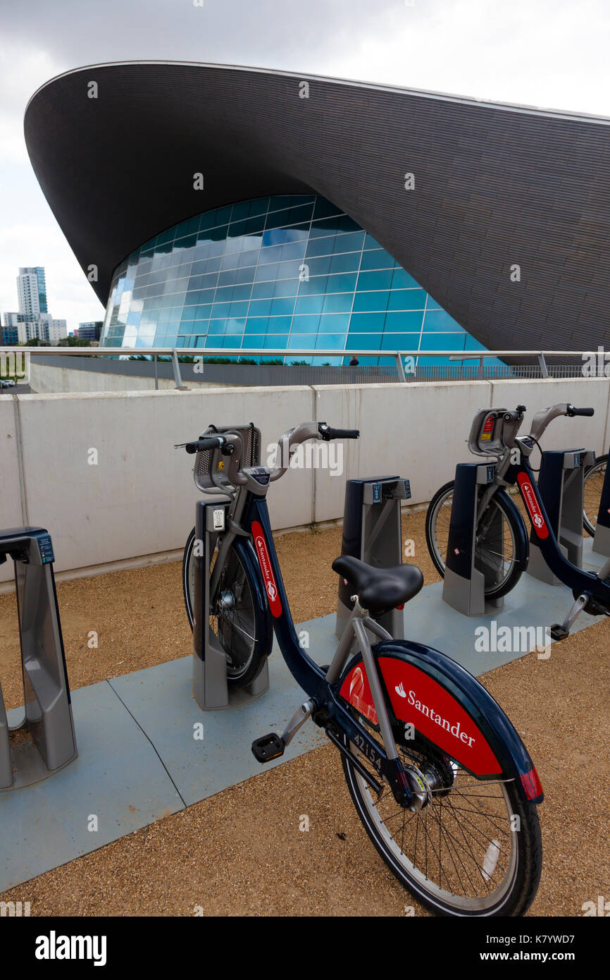London hire bikes at the London Aquatics Centre Queen Elizabeth Olympic Park London UK Stock Photo Alamy