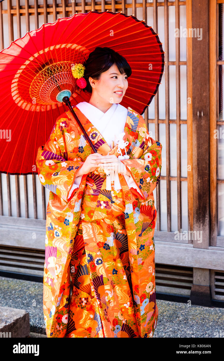 Orange kimono hi-res stock photography and images - Alamy