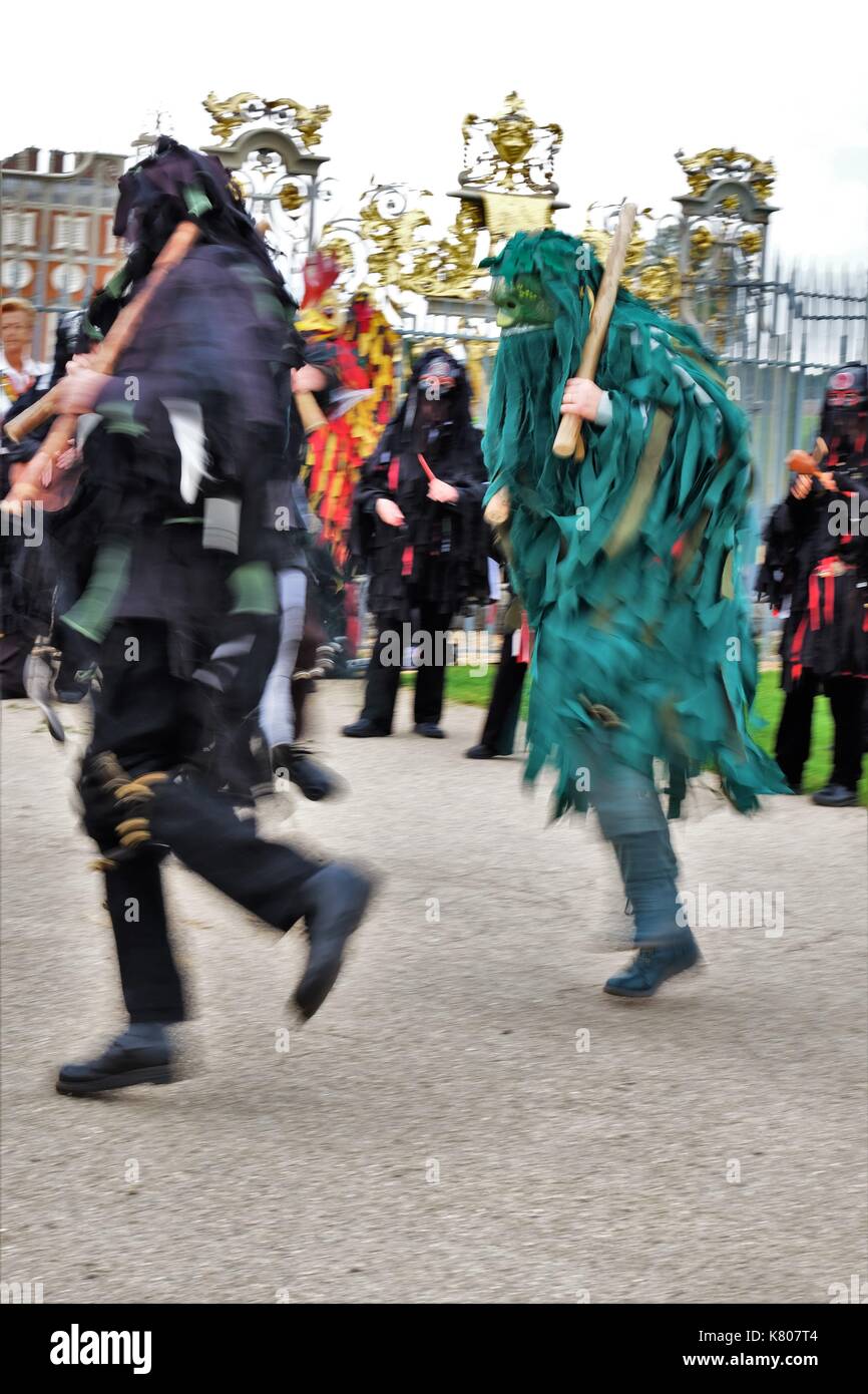 traditional morris dancer Stock Photo Alamy