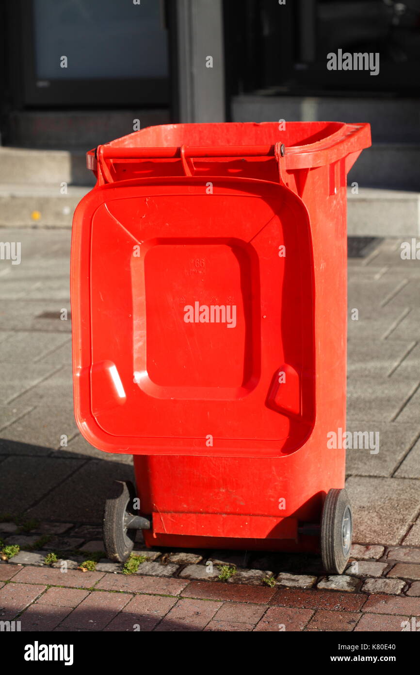 red recycling bin for glass Stock Photo Alamy