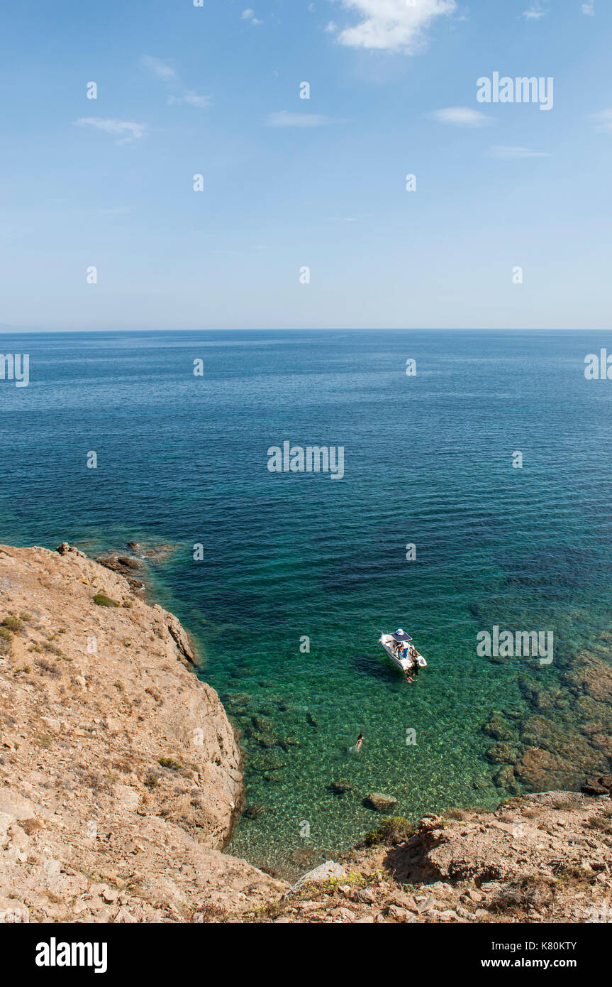 Corsica: Mediterranean Sea and Mediterranean maquis on the Sentier des Douaniers (Custom Officers Route), coastal path in the Cap Corse Stock Photo