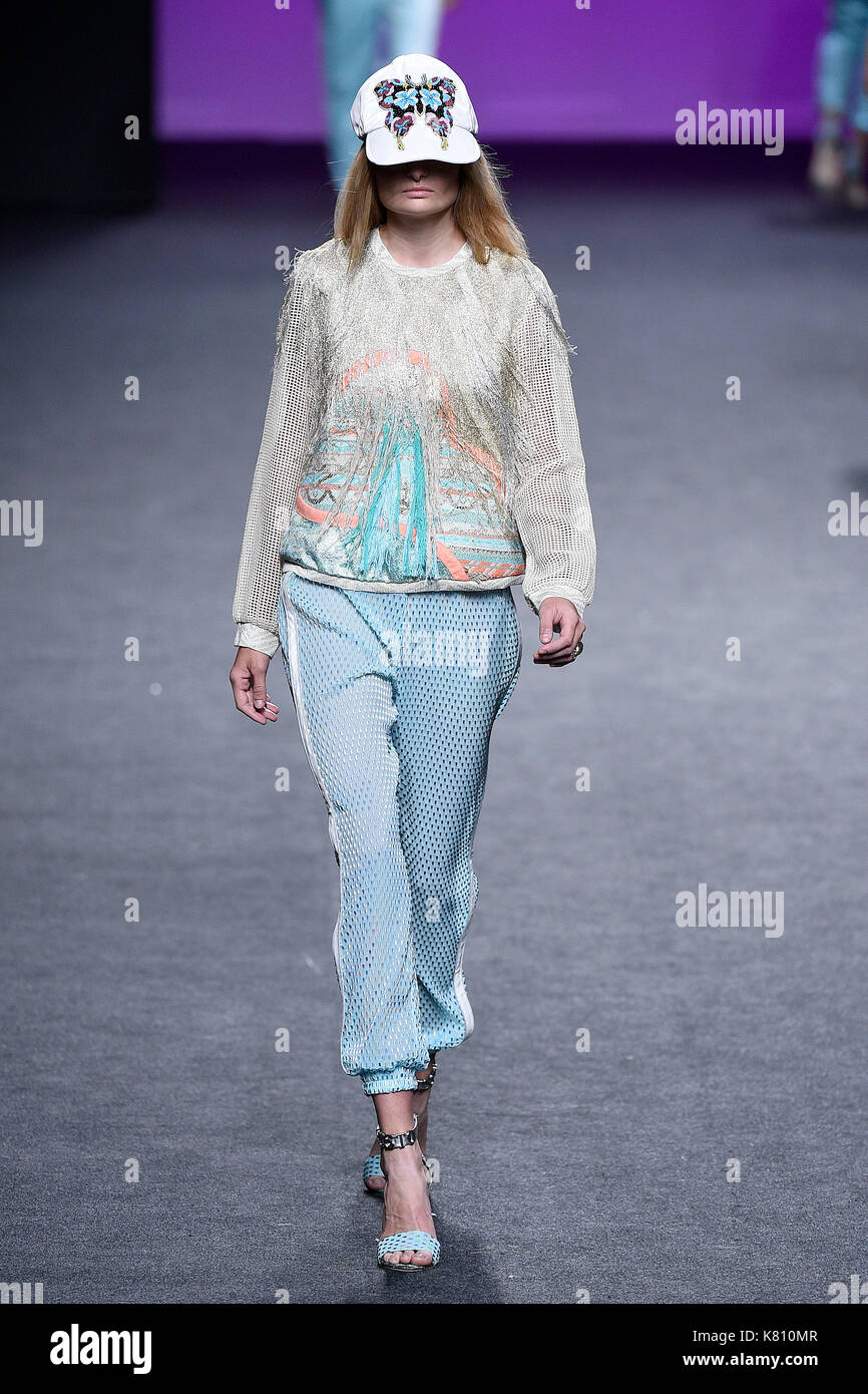 Custo Barcelona Models Top (L)