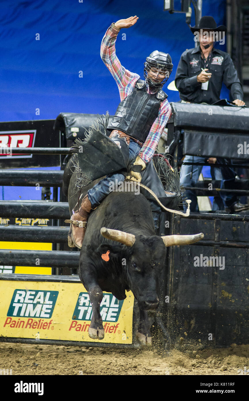 Colton Allen Roping Allentown, Pennsylvania, USA. 16th Sep, 2017. COLTON JESSE in actin ...