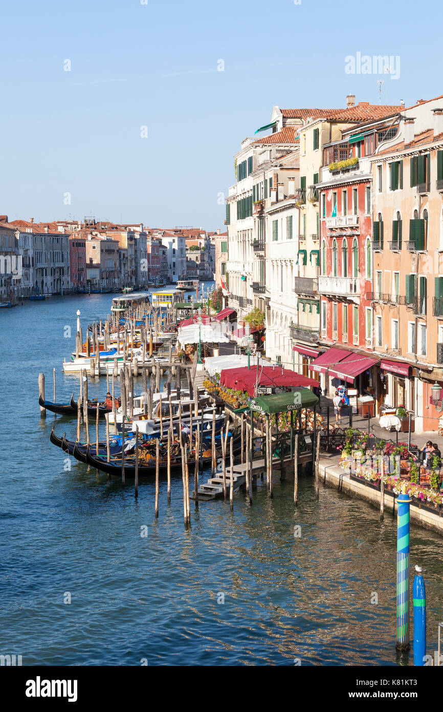 Grand canal golden light hi-res stock photography and images - Alamy