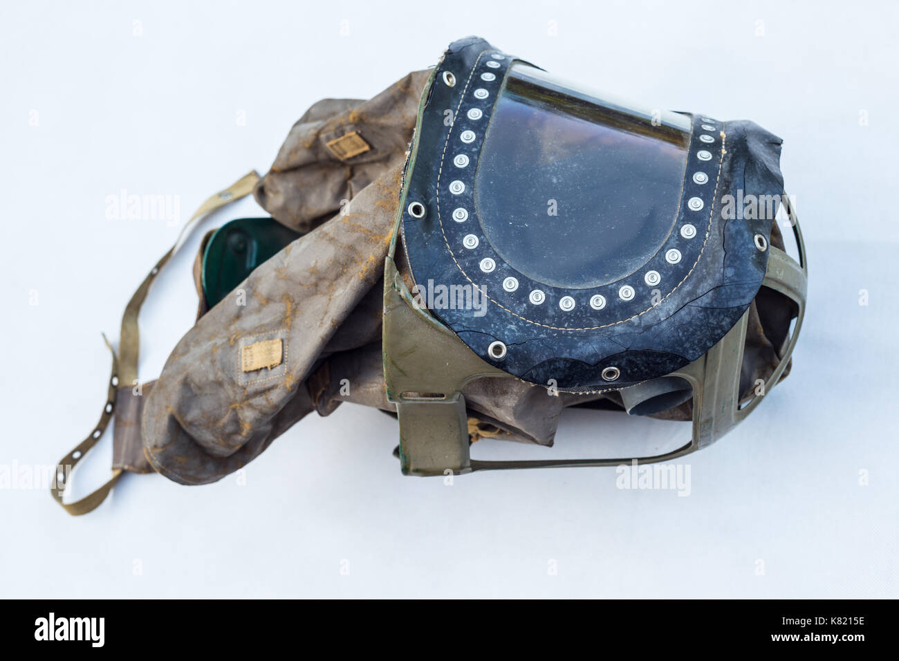 Ww2 civilian gas mask hi-res stock photography and images - Alamy