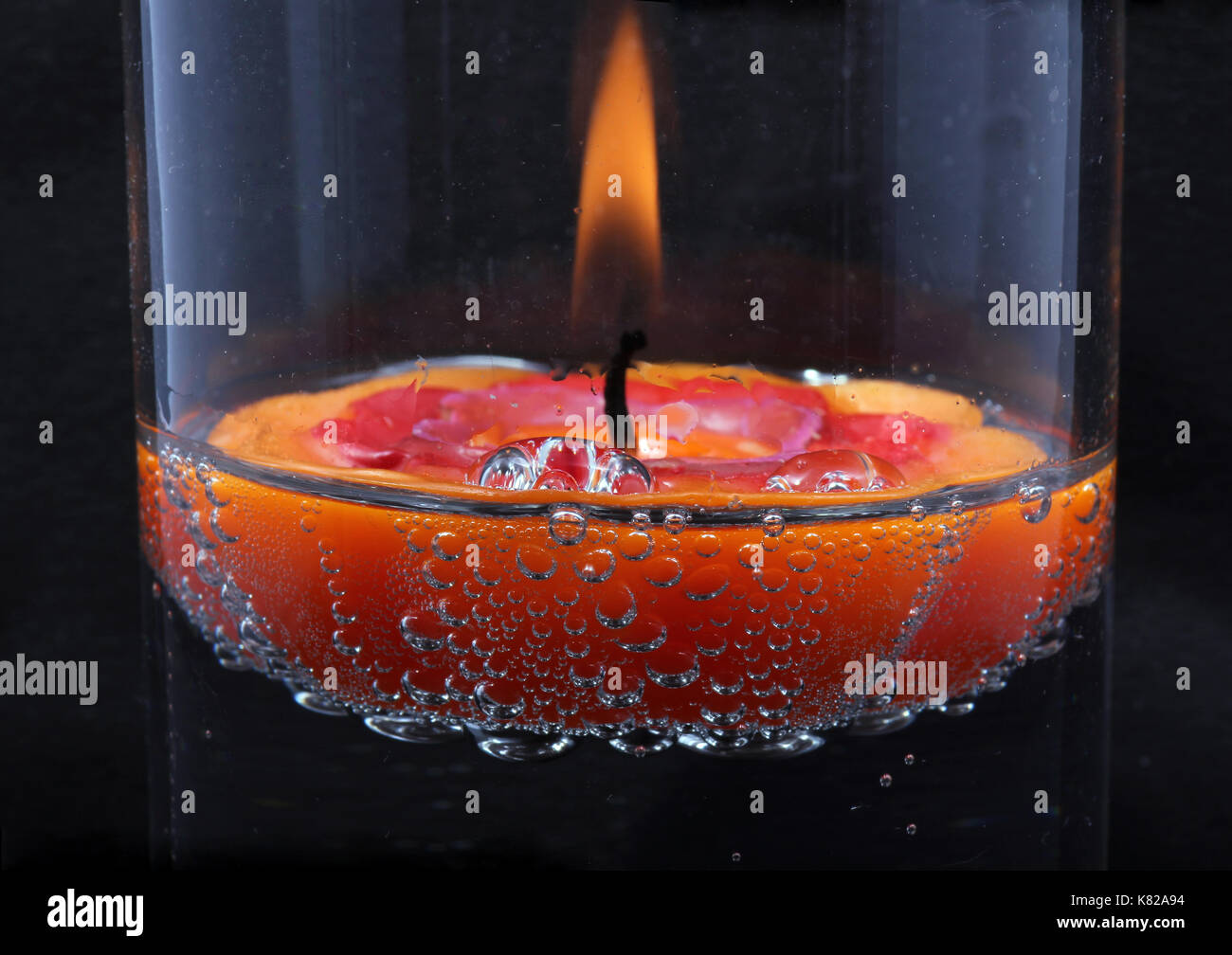 Kerzenständer wachs hires stock photography and images Alamy