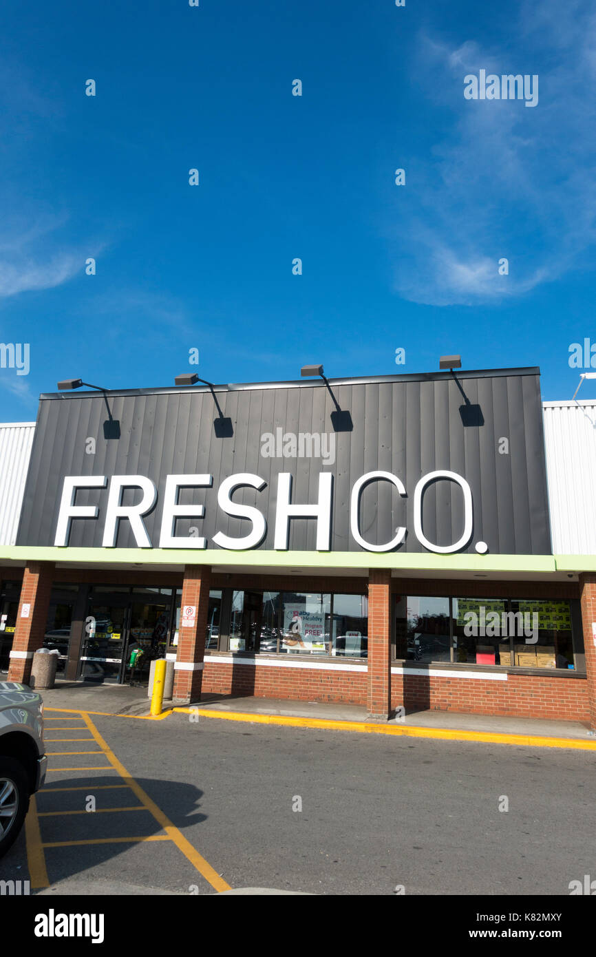 Grocery store chain hires stock photography and images Alamy