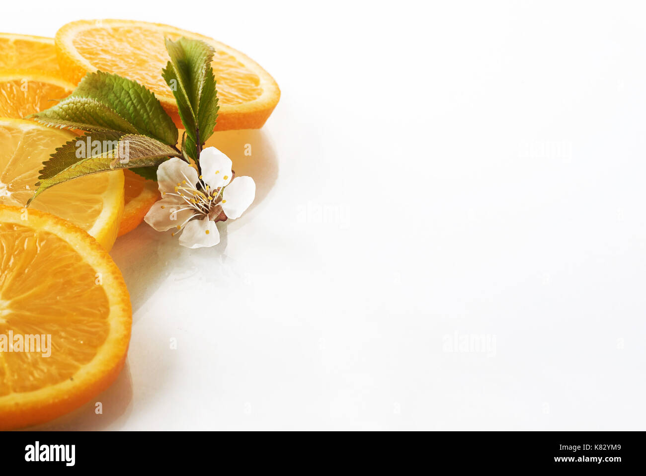 Set fresh orange slices hi-res stock photography and images - Alamy
