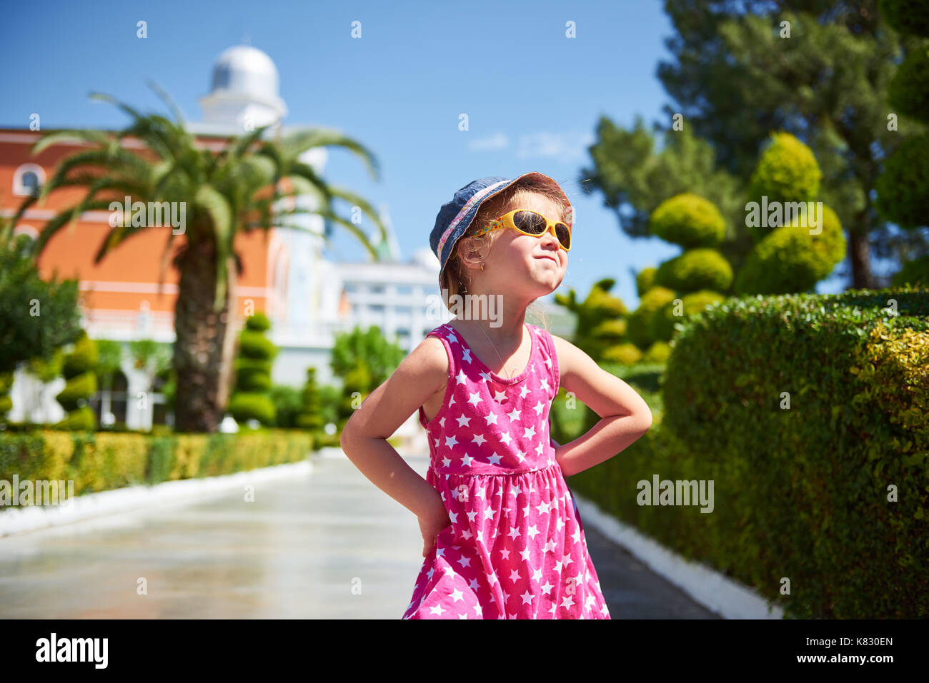 Happy girl outdoors hi-res stock photography and images - Alamy