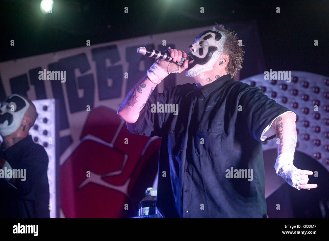 Insane clown posse hi-res stock photography and images - Alamy