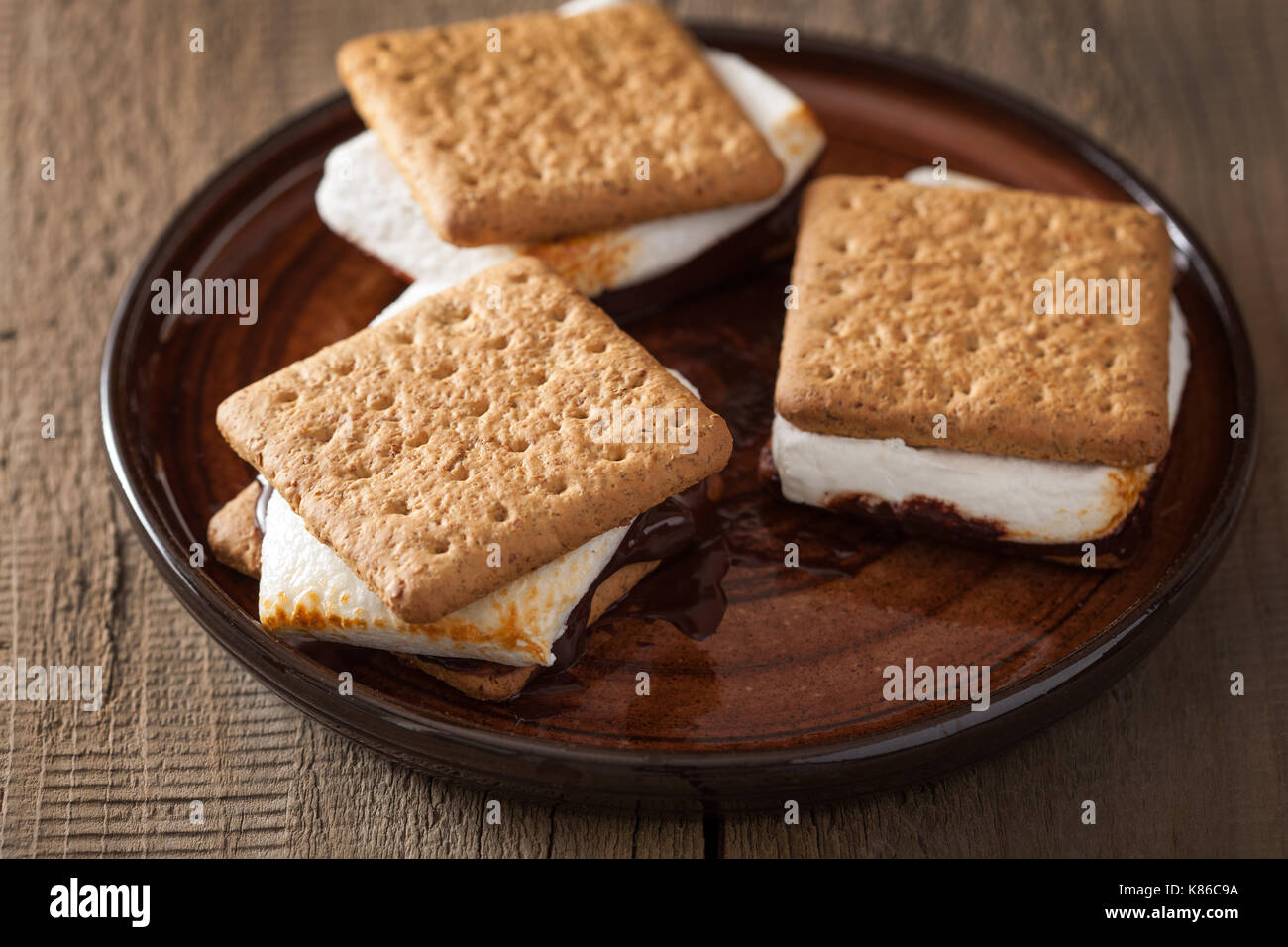 homemade marshmallow s'mores with chocolate on crackers Stock Photo Alamy