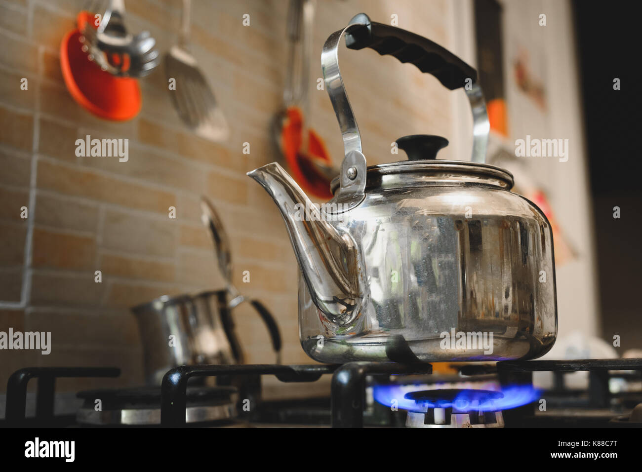 teakettle stove cooker teapot kettle Stock Photo